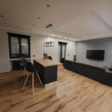 Stanza In - Porto Di Roma Apartment