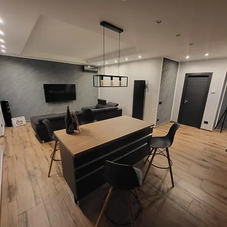 Stanza In - Porto Di Roma Apartment